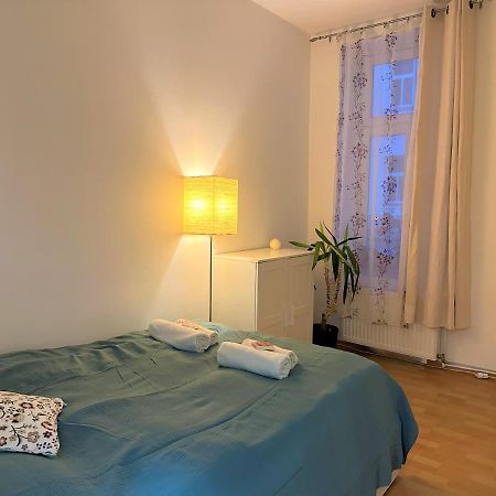 Appartamento Cosy & Quiet In 17Th District Vienna Esterno foto