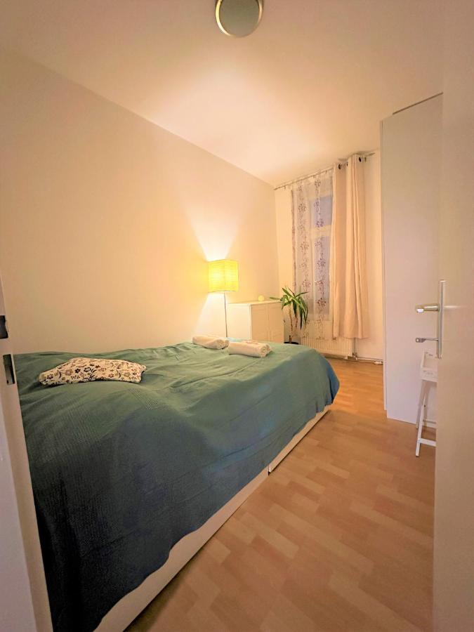 Appartamento Cosy & Quiet In 17Th District Vienna Esterno foto